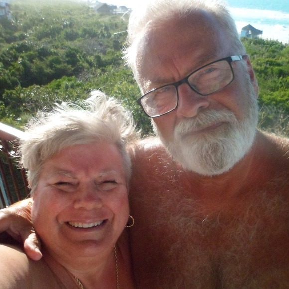 Meet your Posher, Vera - Picture 1 of 1